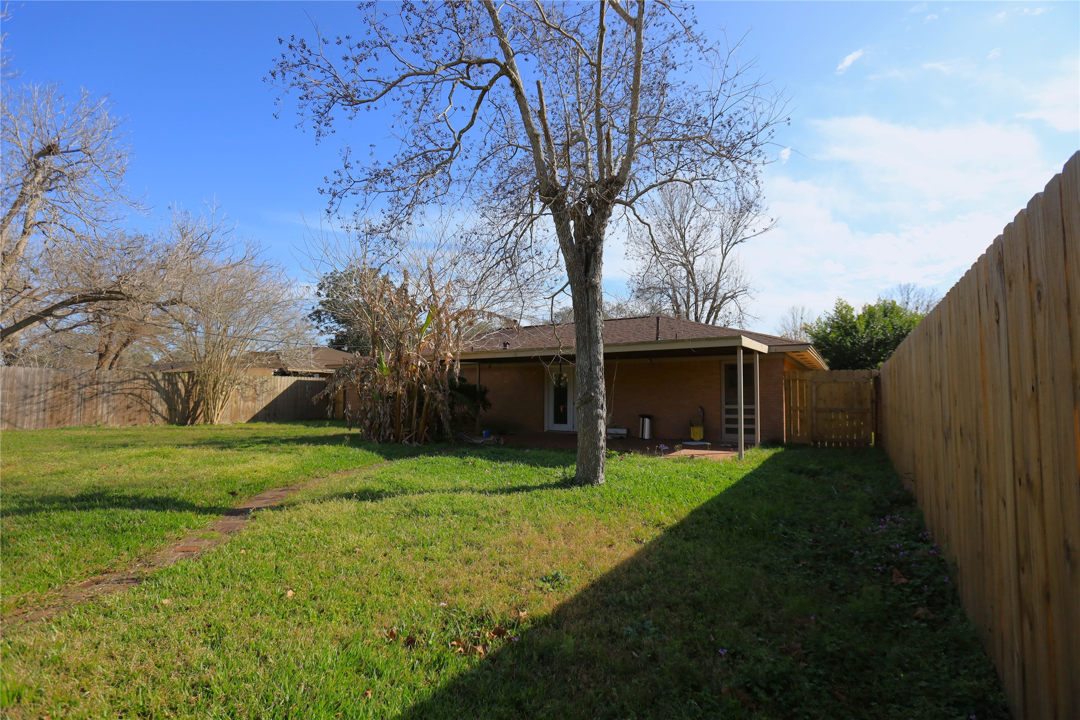 West Columbia Condo: 103 East Meadow Lane