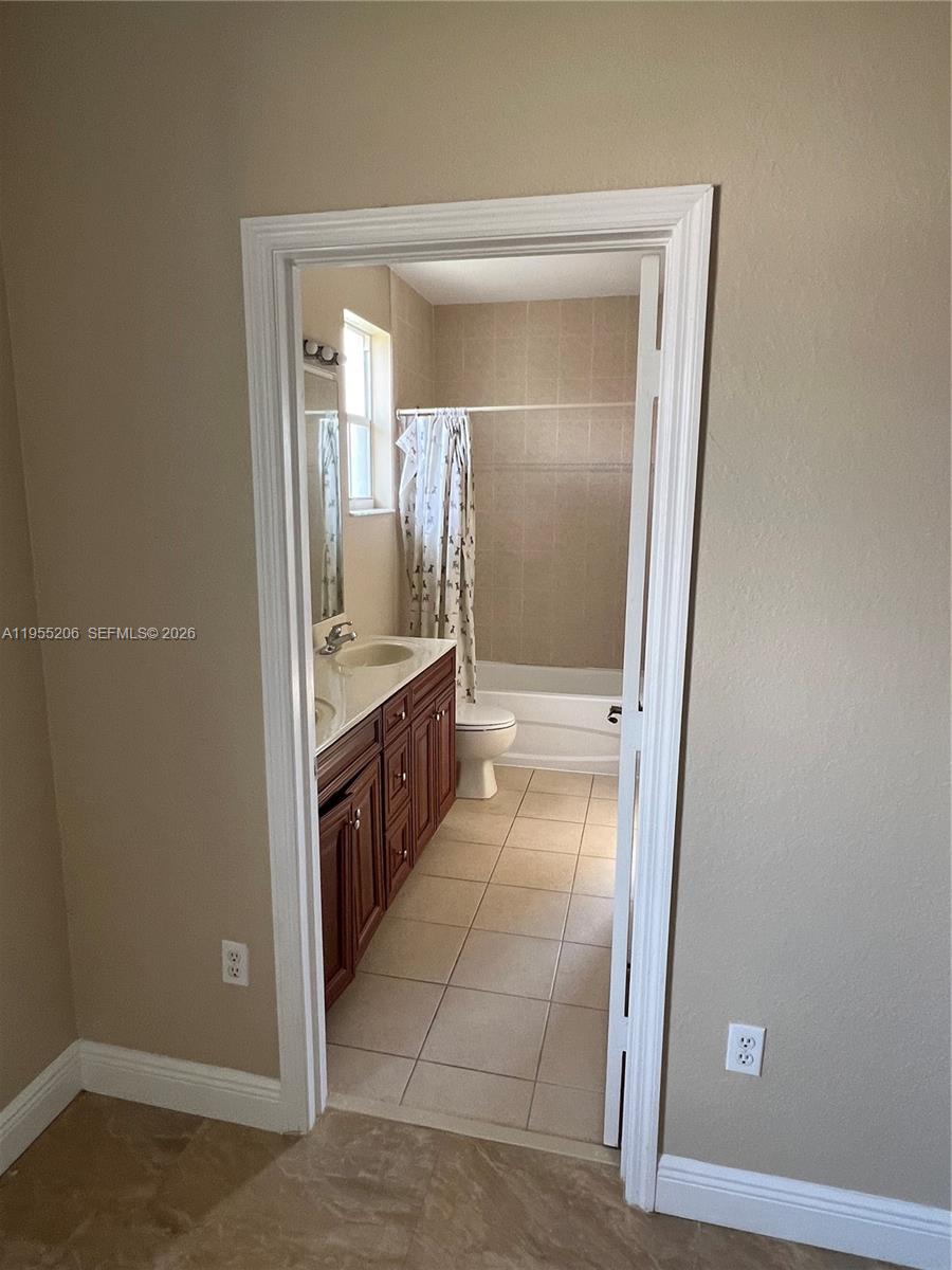 Miami Condo: 15389 Southwest 90th Terrace