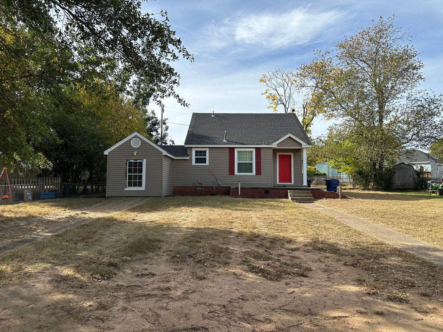 Fort Smith House: 4024 MacArthur Drive