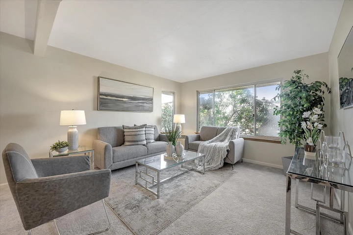 South San Francisco Condo: 2435 Rowntree Way