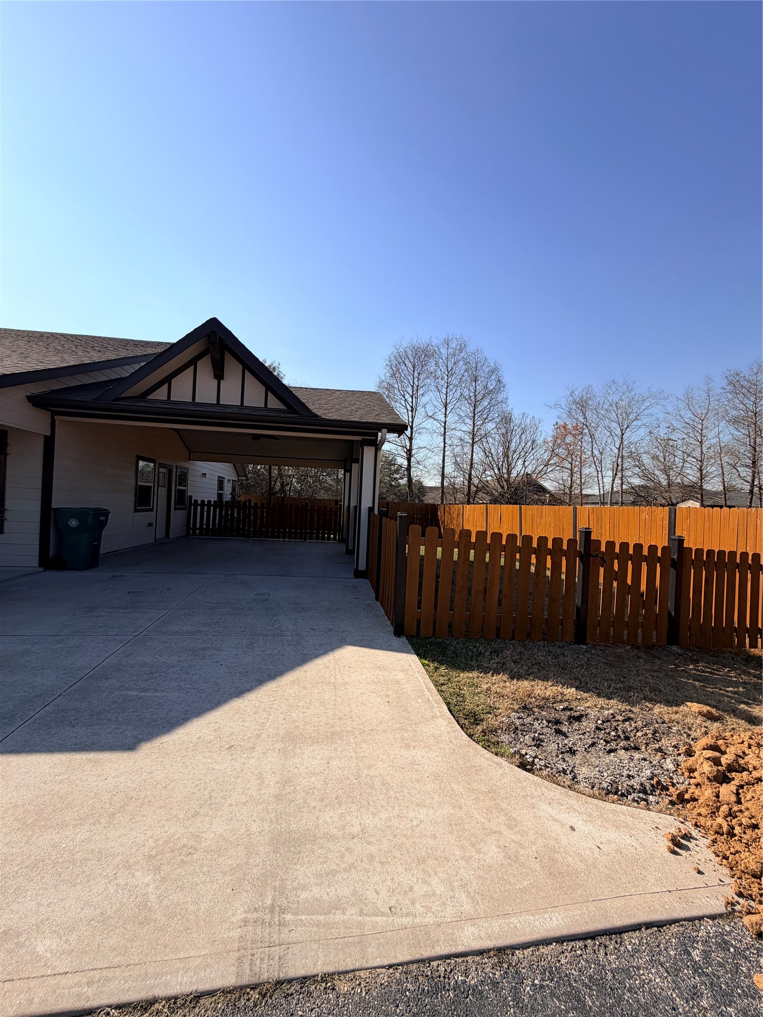 Pasadena Condo: 2005 Pasadena Boulevard