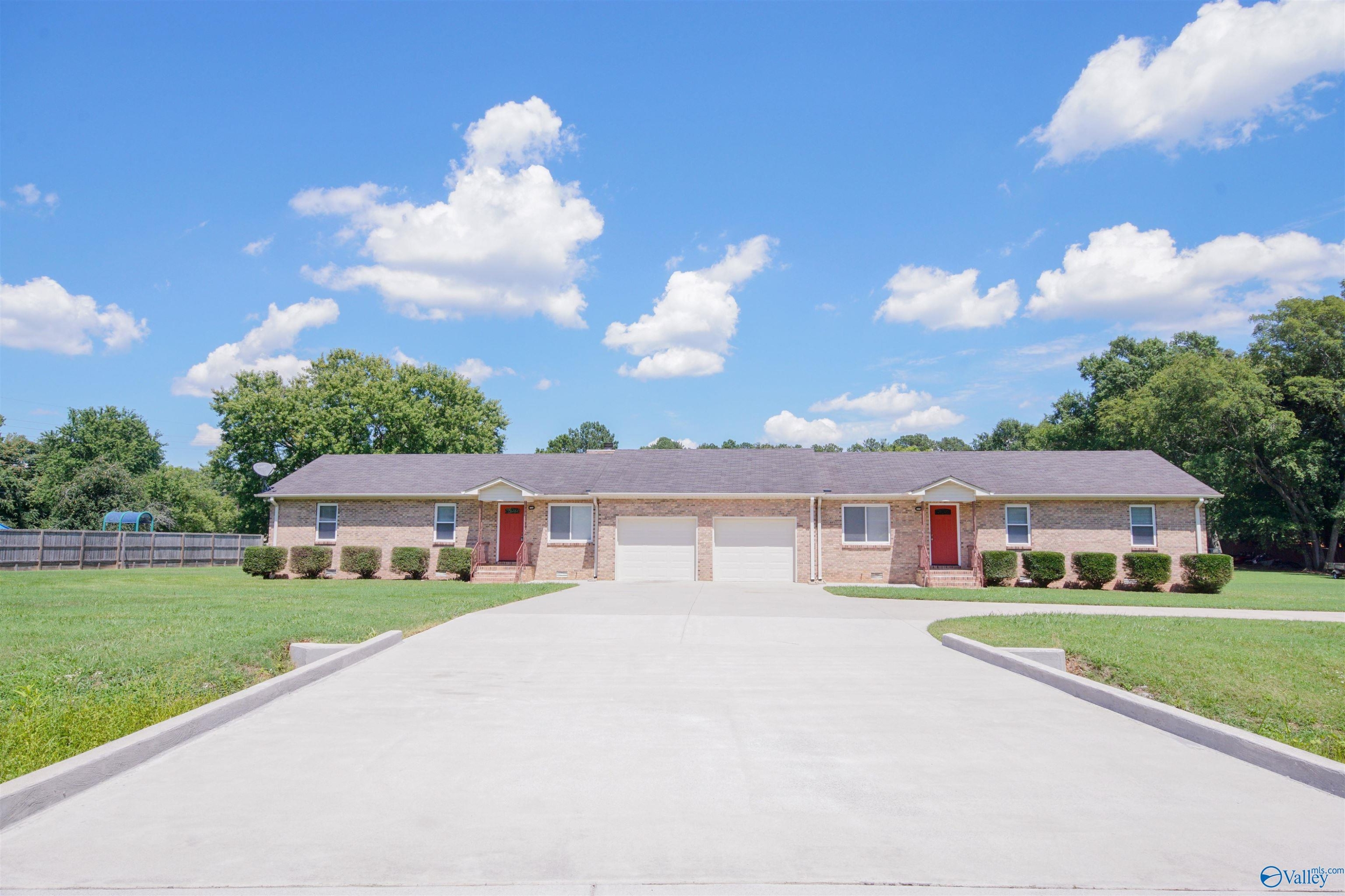 Madison Condo: 105 Oakwood Meadows Dr