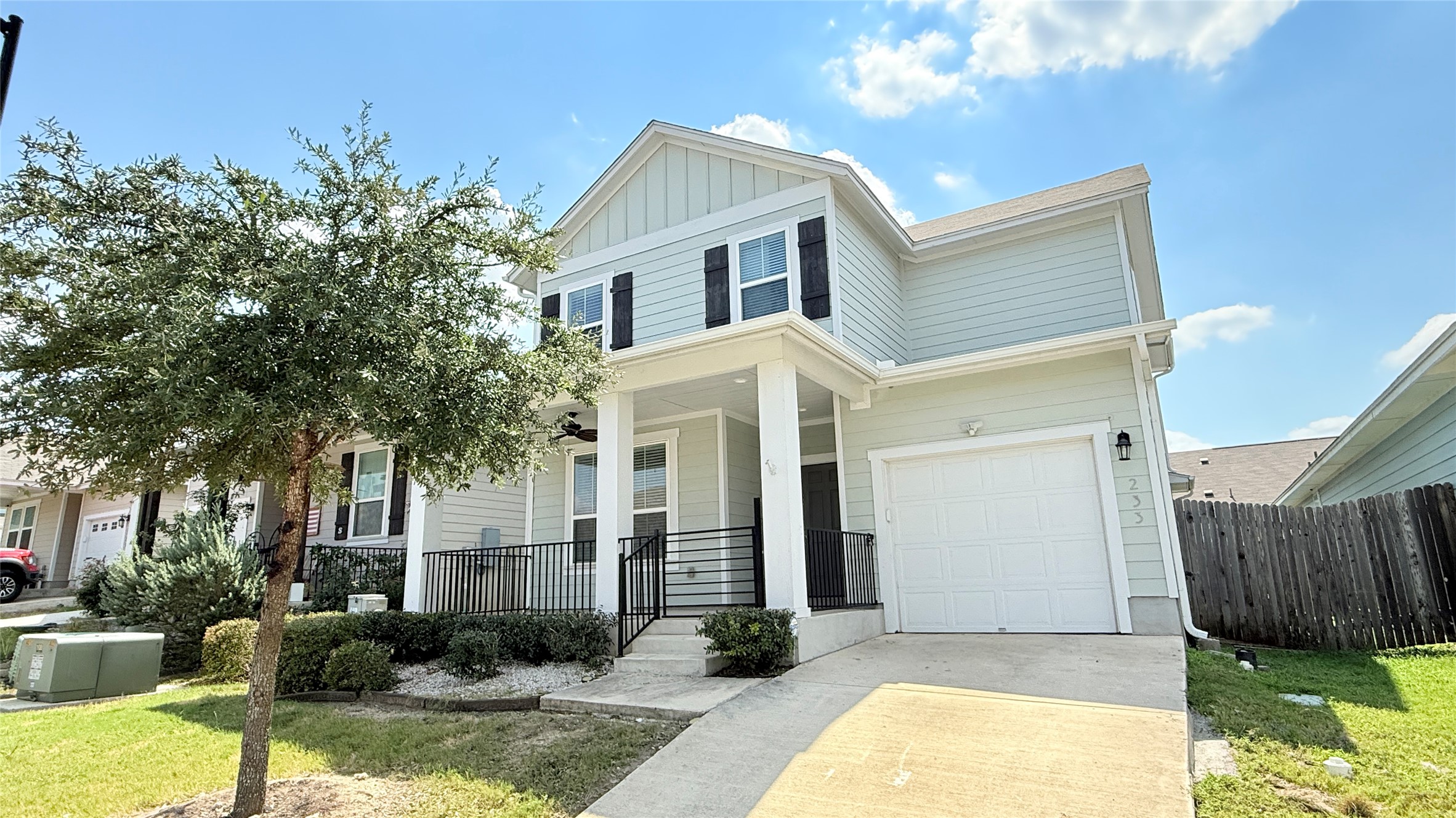 Leander Condo: 233 Quemado Drive
