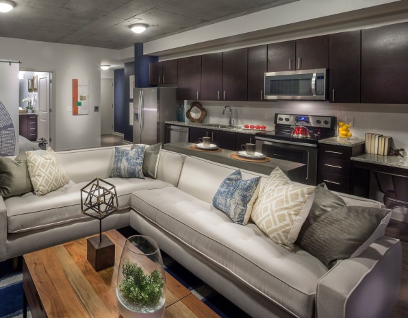 Dallas Condo: 2323 N Houston