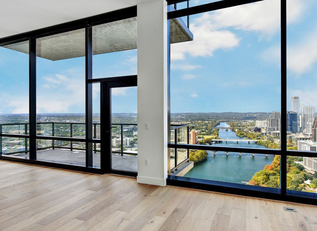 Austin Condo: 70 Rainey St