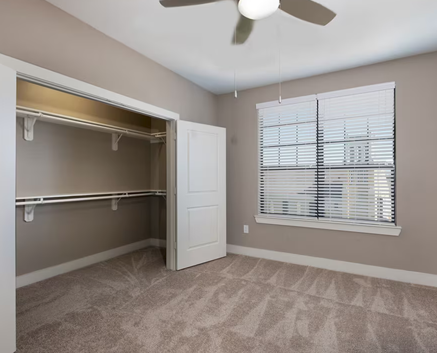 Austin Condo: 810 E 9th St