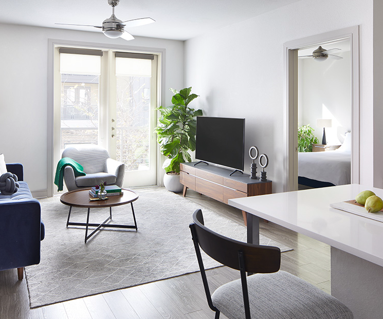 Austin Condo: 1610 E 6th St