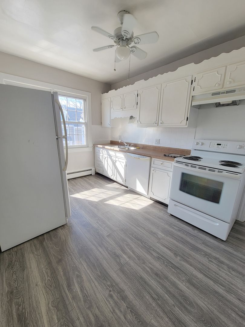 Lowell Condo: 388 E Merrimack St