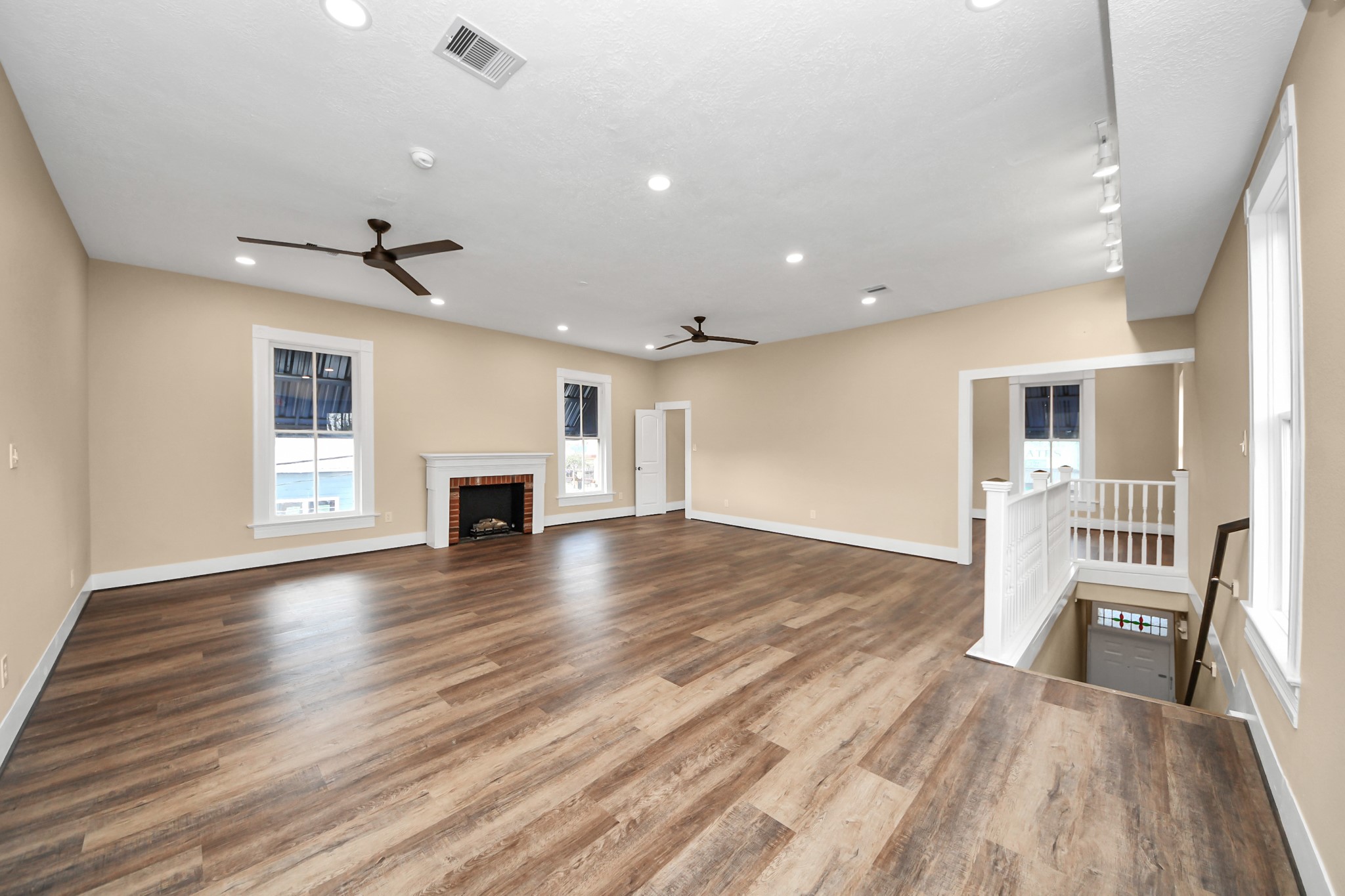 La Porte Condo: 223 West Main Street