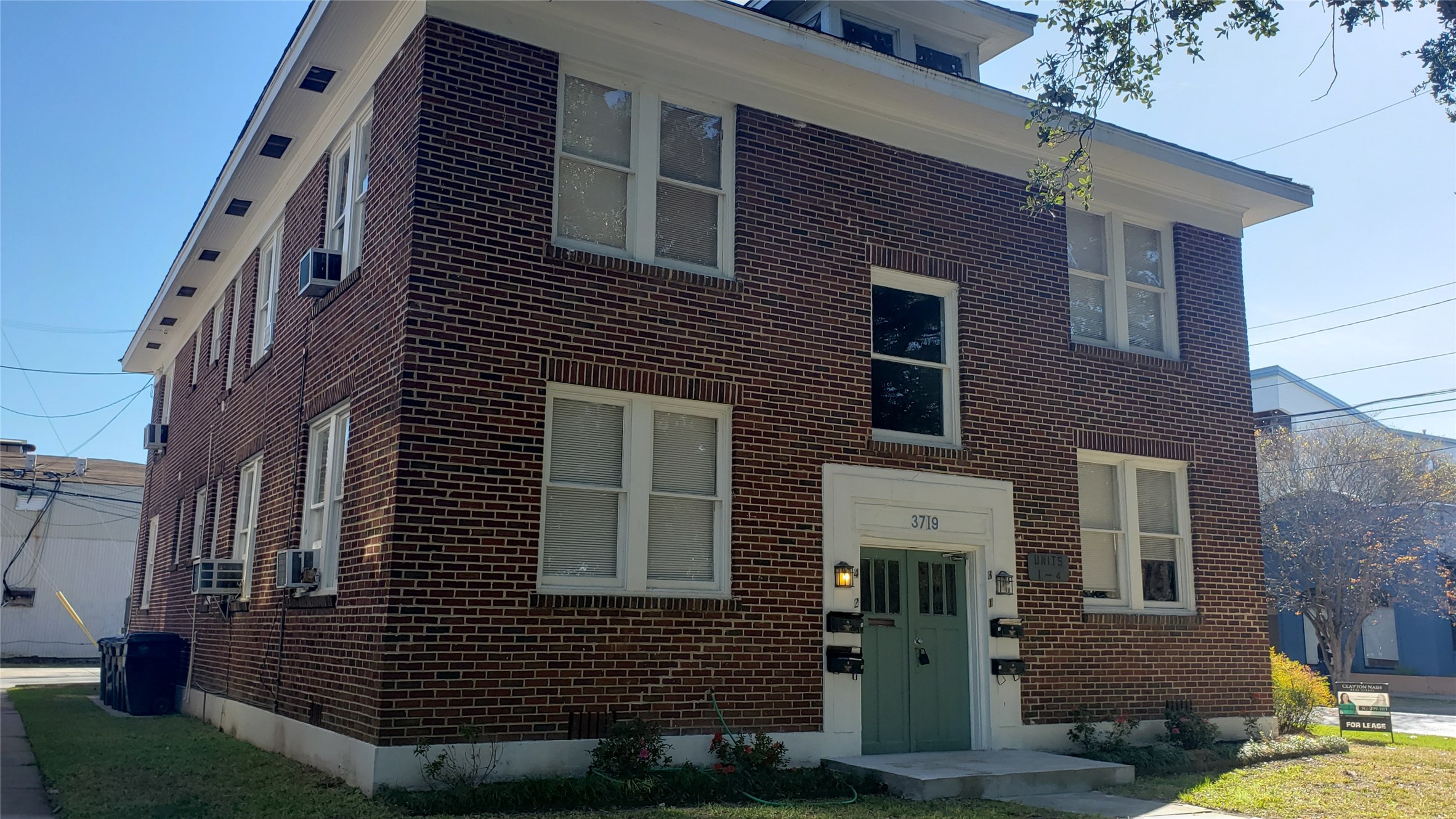 Houston Condo: 3717 Audubon Place