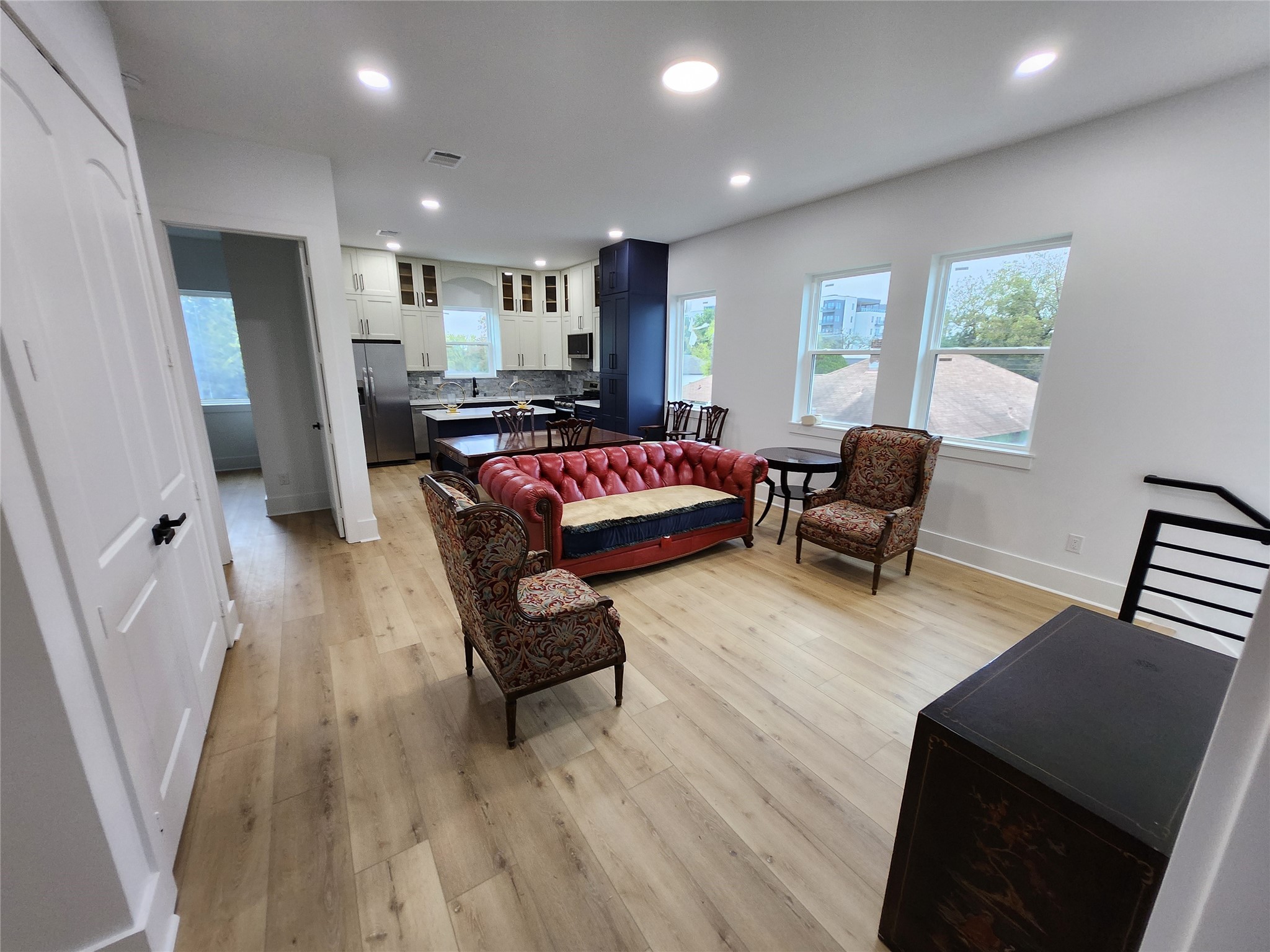 Houston Condo: 207 Carl Street