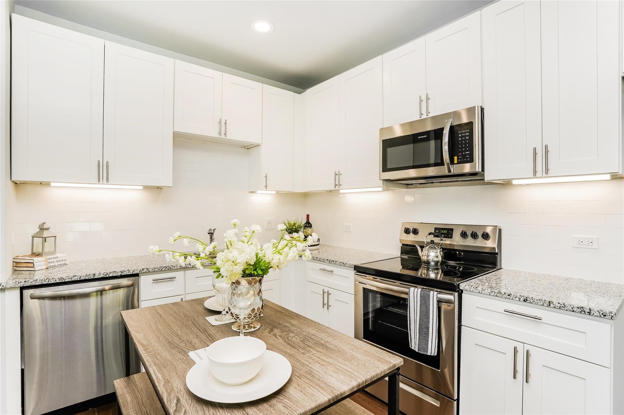 Spring Condo: 4924 Dalhart Dr Spring