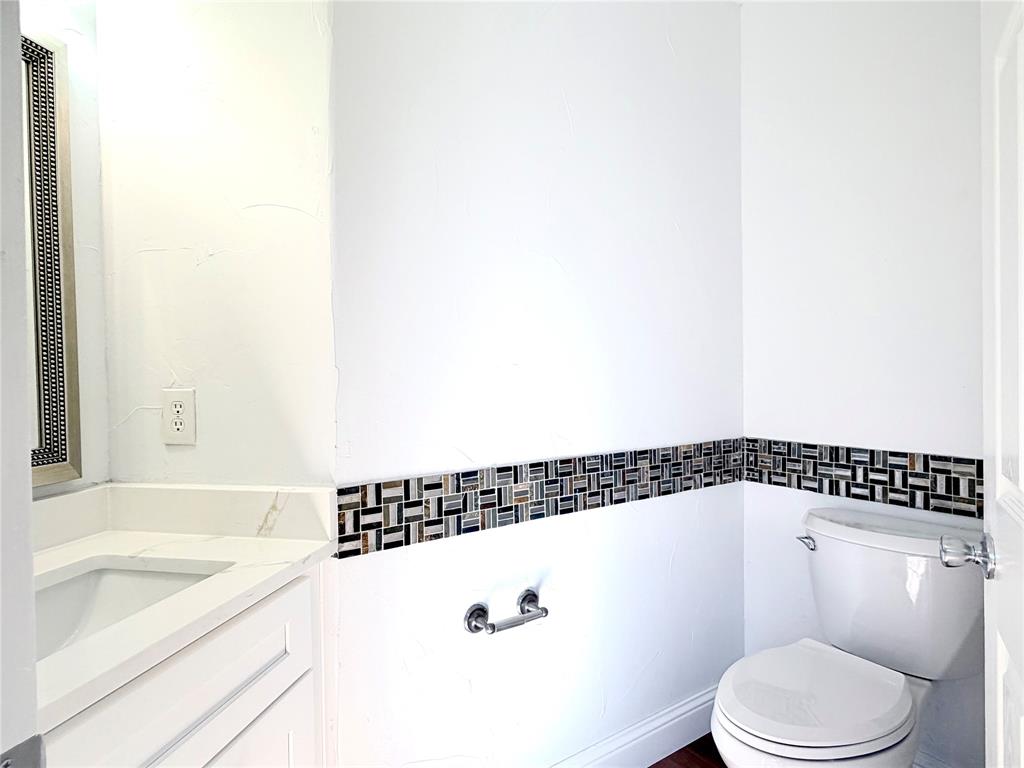 Allen Condo: 1219 Arbor Park Drive