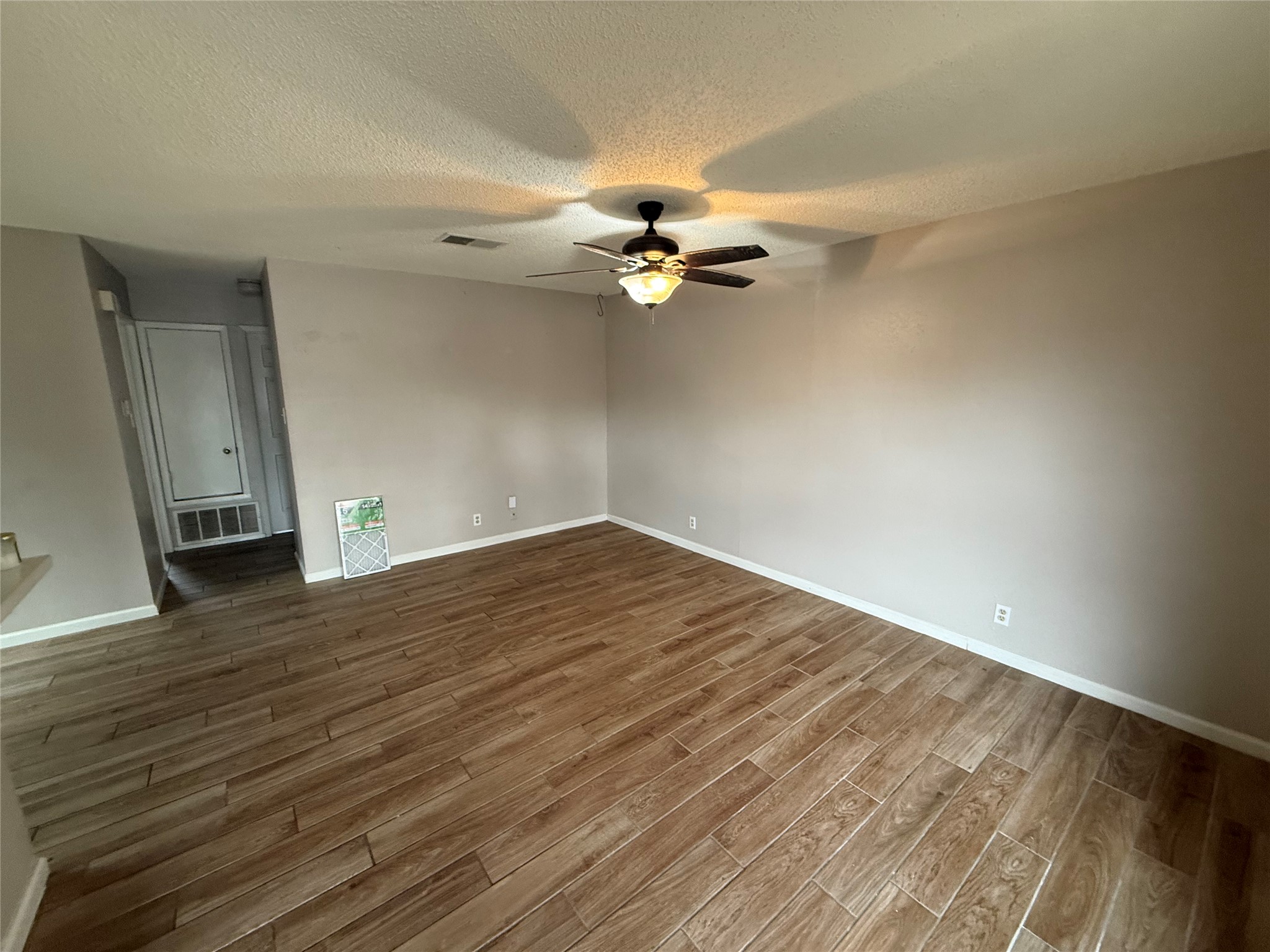Round Rock Condo: 1802 B Nicole Circle