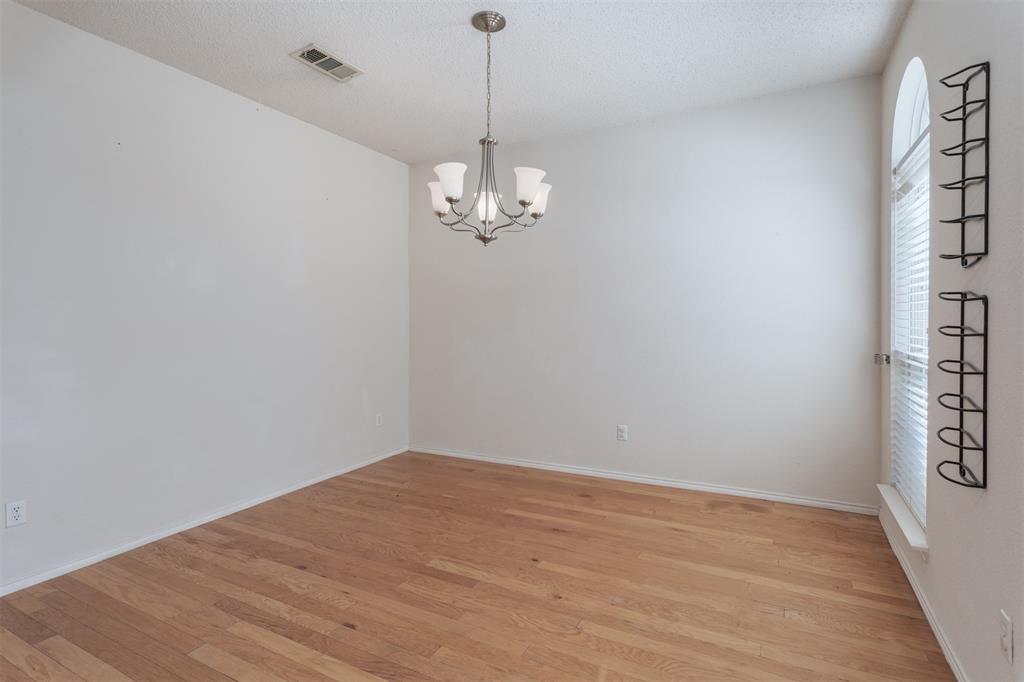 Allen Condo: 1523 Westchase Drive