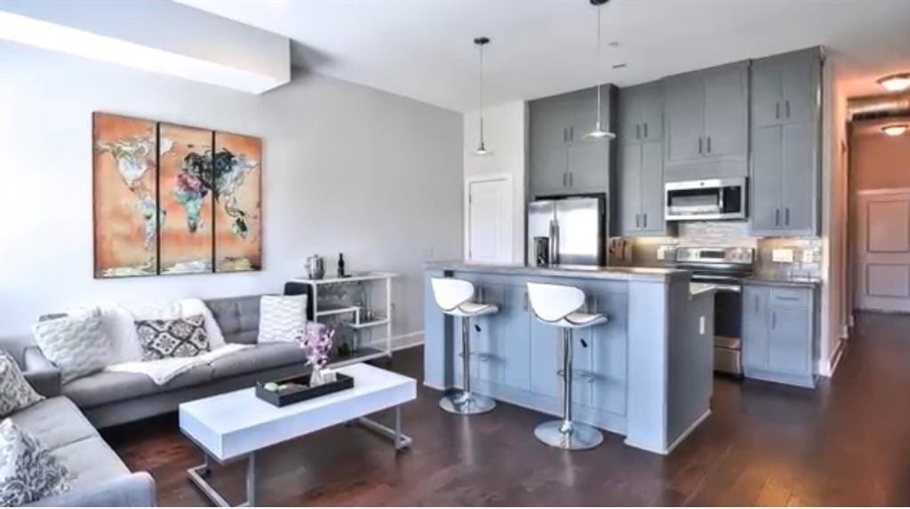 Houston Condo: 1011 Studemont St