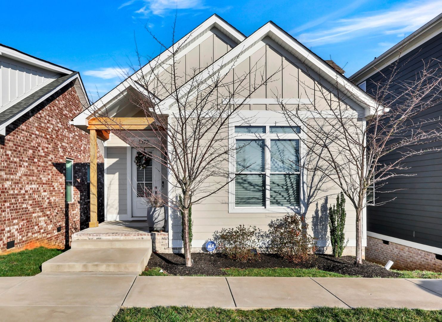 Pleasant View House: 1372 Hicks Edgen Rd