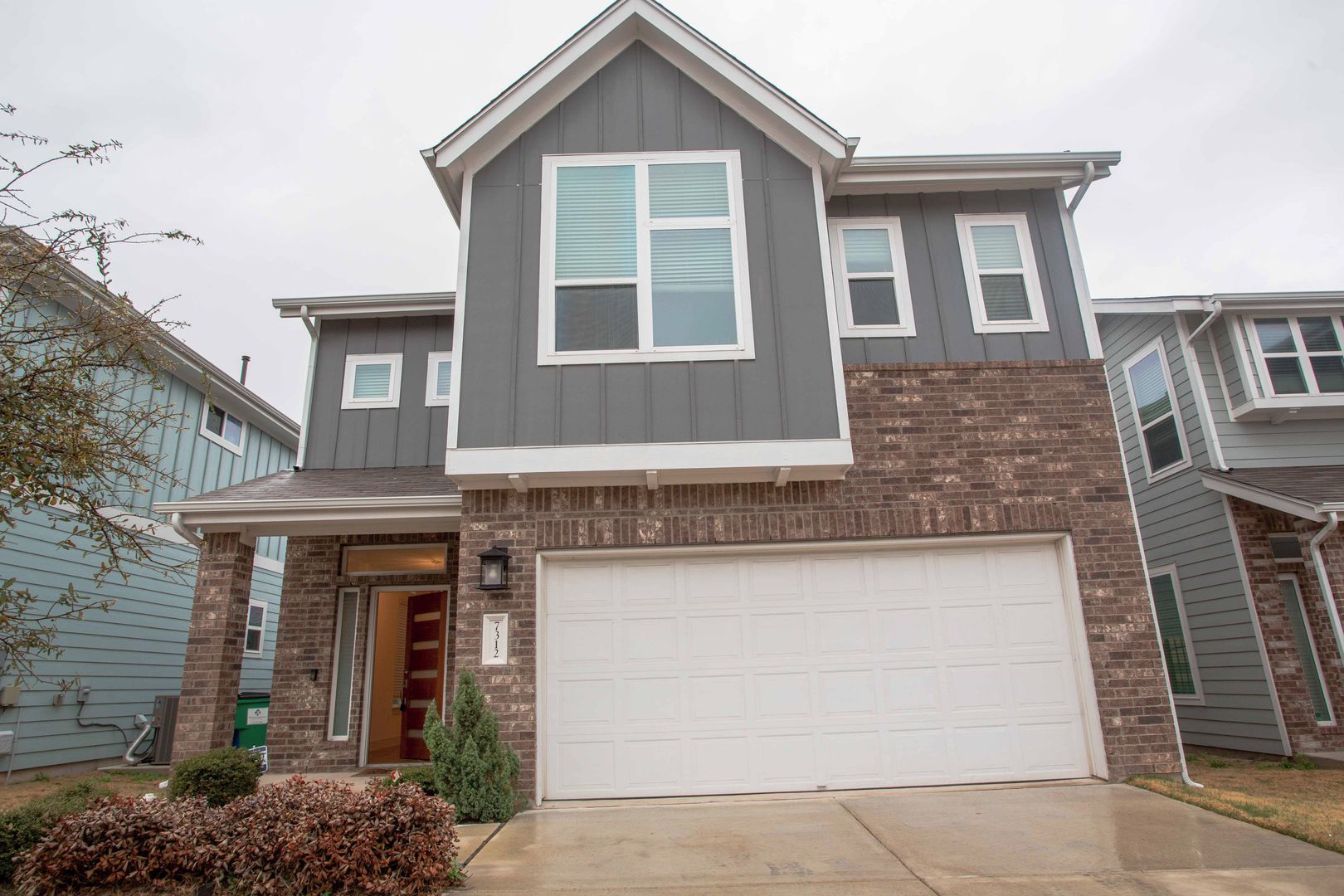 Austin House: 7312 Oberon Street