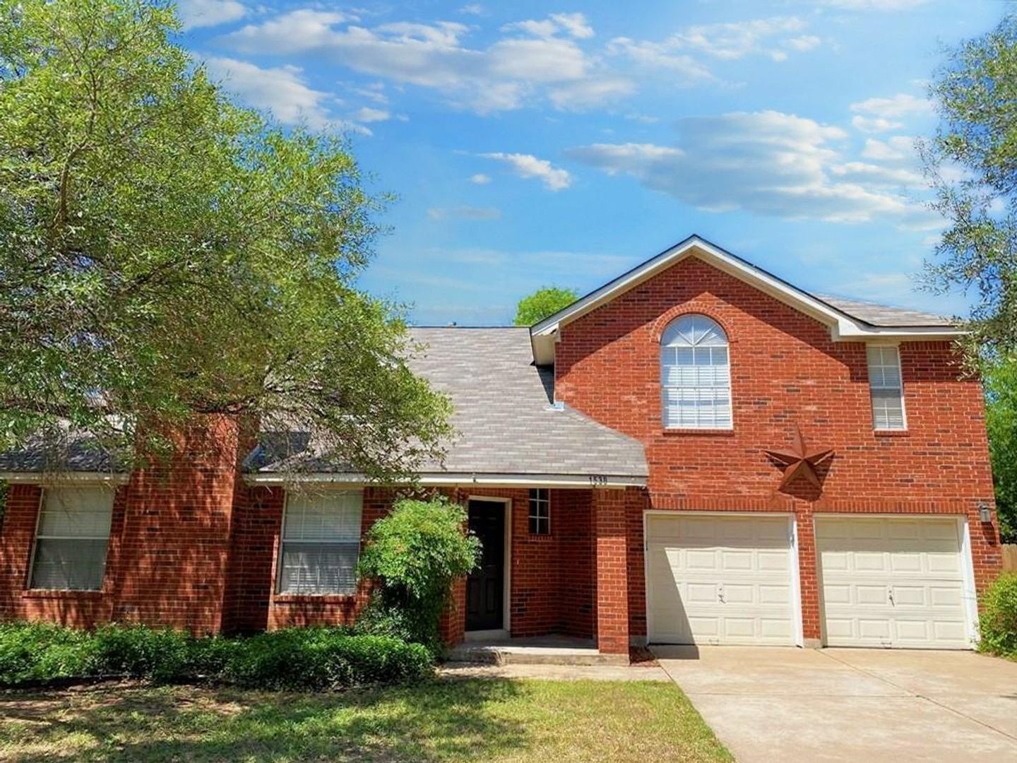 Round Rock House: 1530 Arusha Street