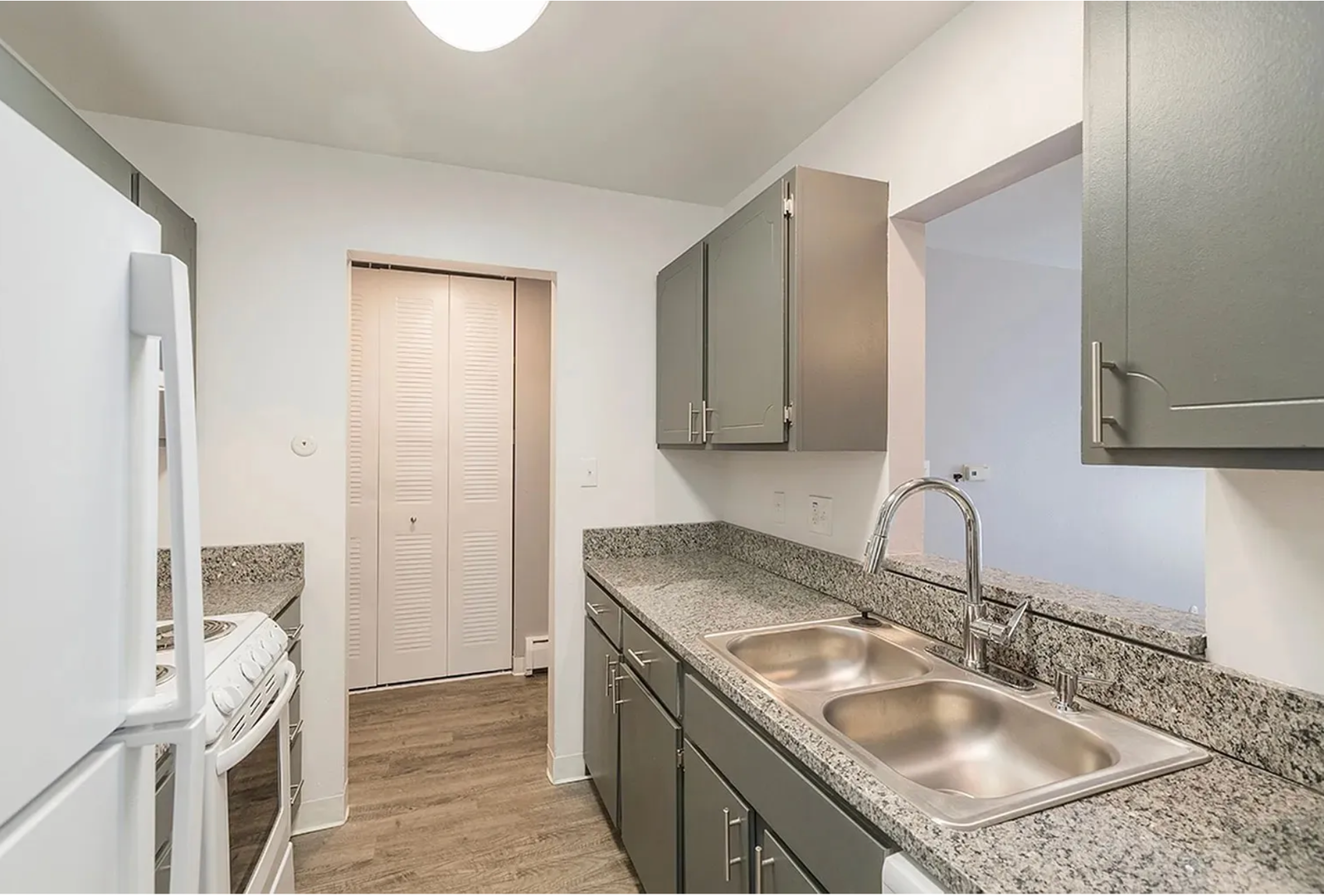 Colorado Springs Apartment: 3209 E Fountain Blvd