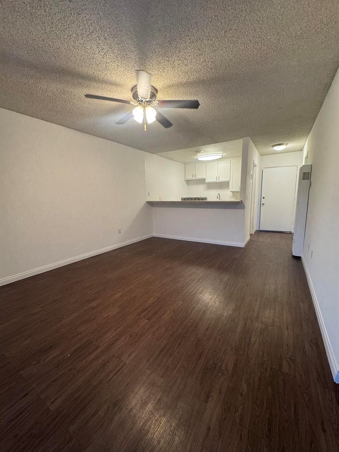 Anaheim Apartment: 1631 West Pampas Lane