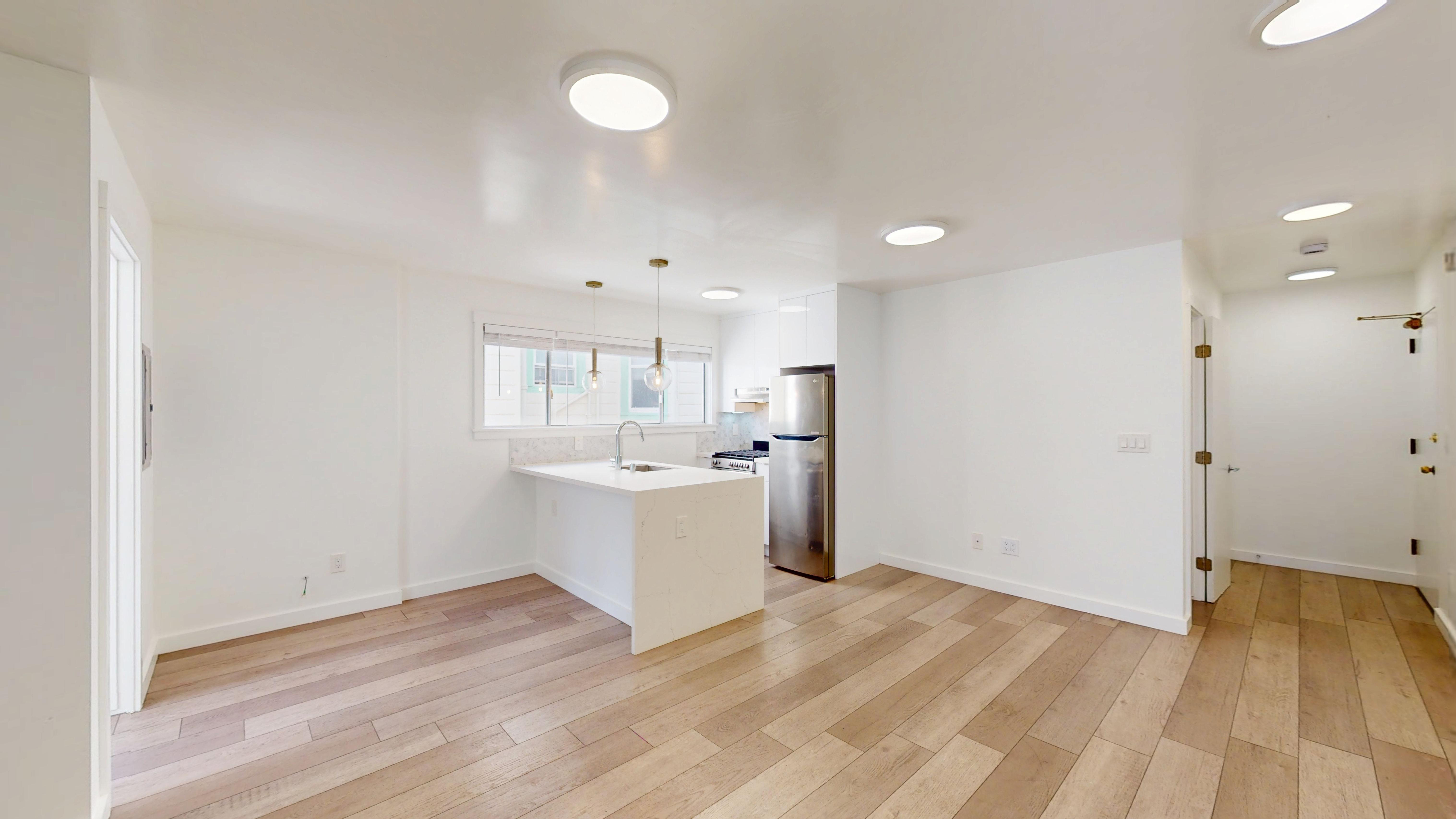 San Francisco Condo: 1085 S Van Ness Ave