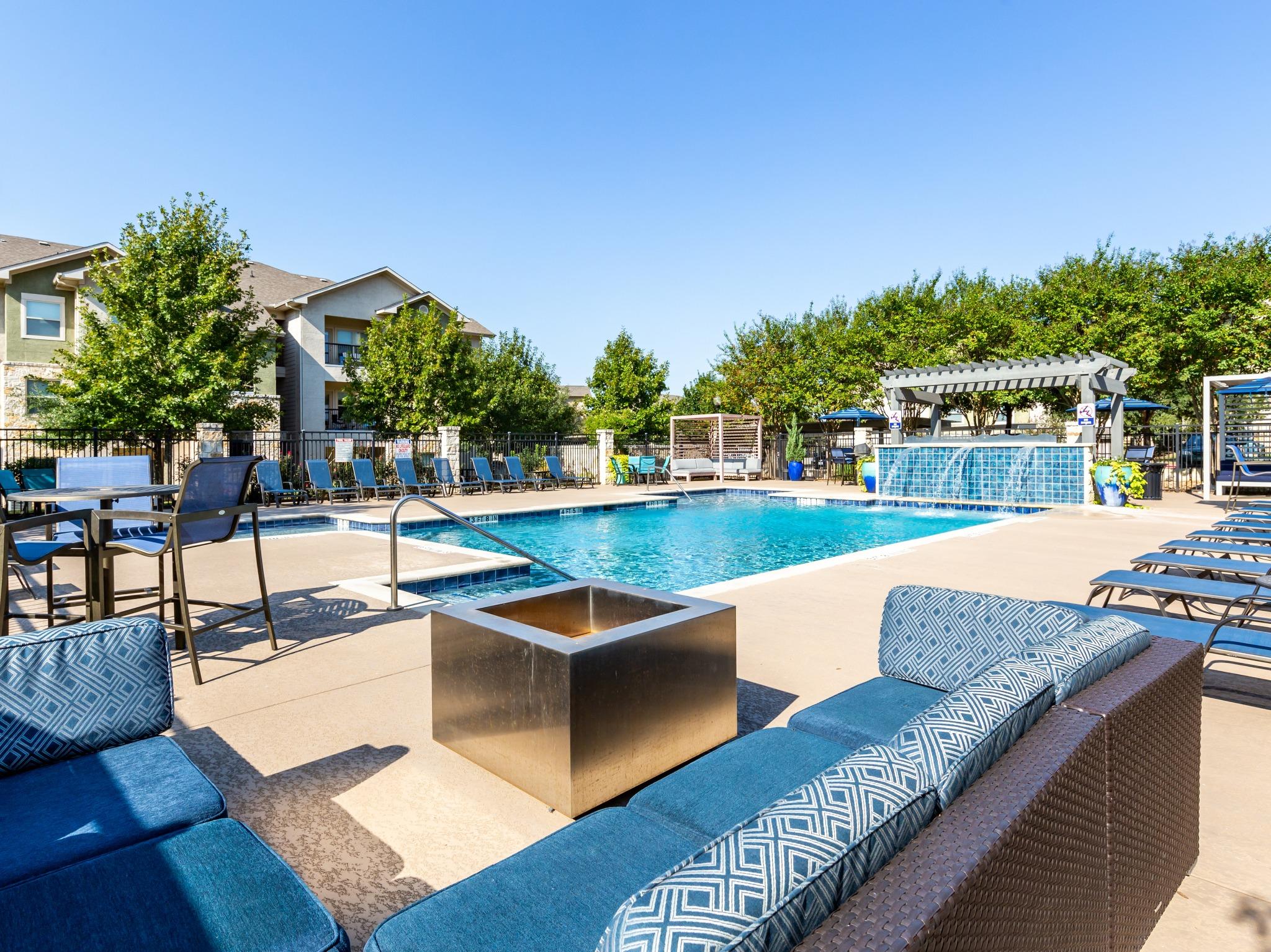 Austin Condo: 8801 Hwy 290 W