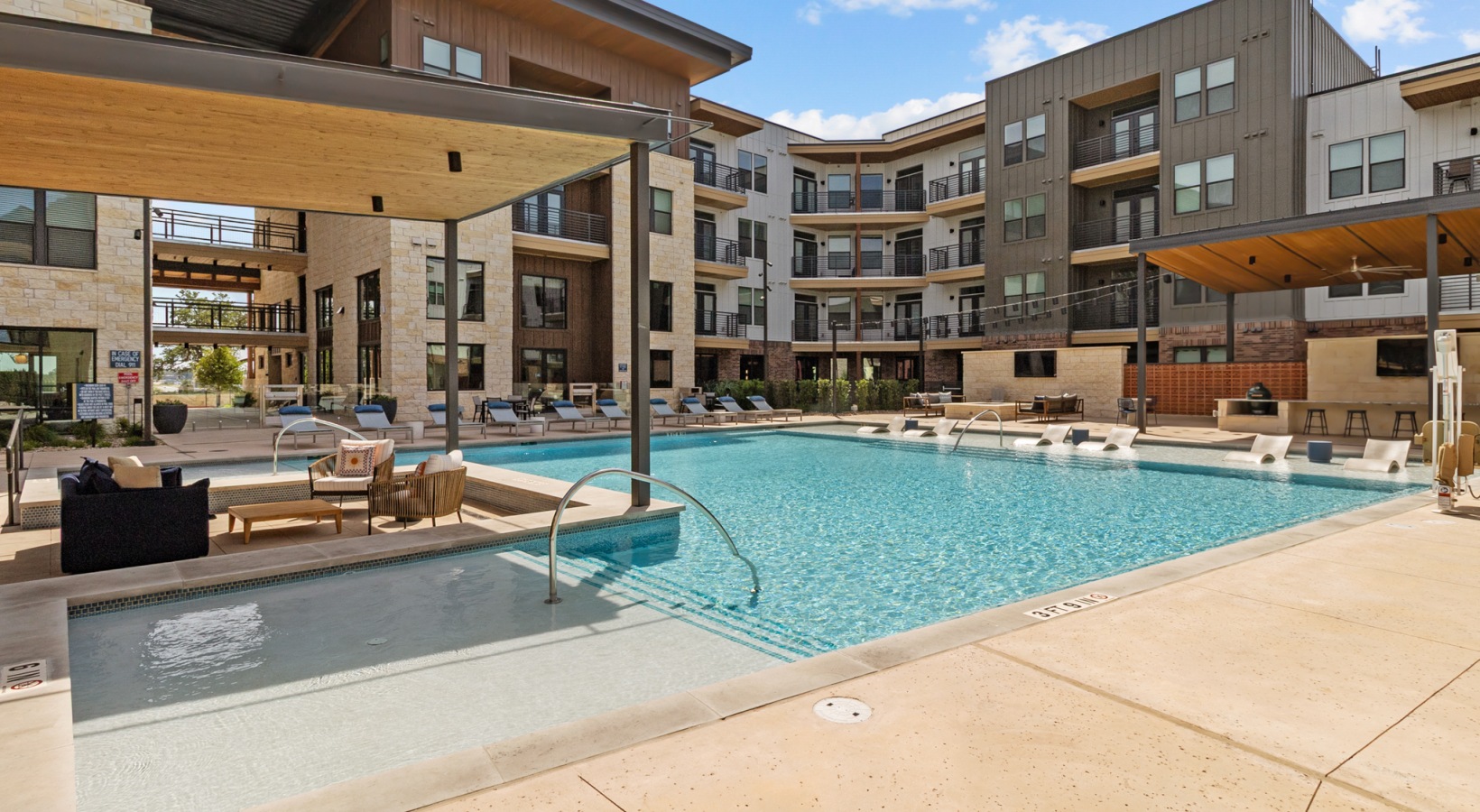 Austin Condo: 13060 Four Star Blvd