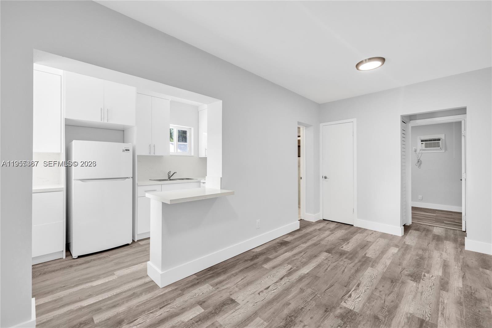 Miami Condo: 2729 Southwest 18th Street