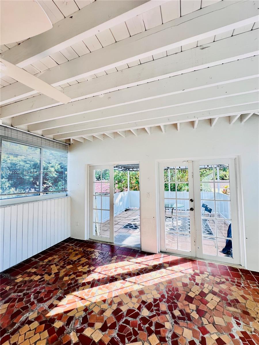 Miami Condo: 1180 Southwest 22nd Terrace