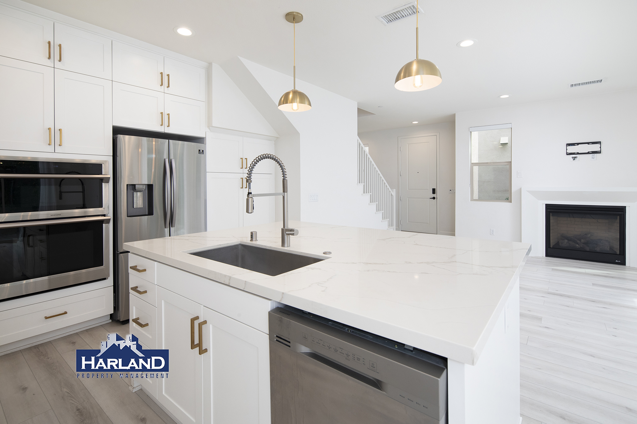 Carlsbad House: 3024 Estero Rd