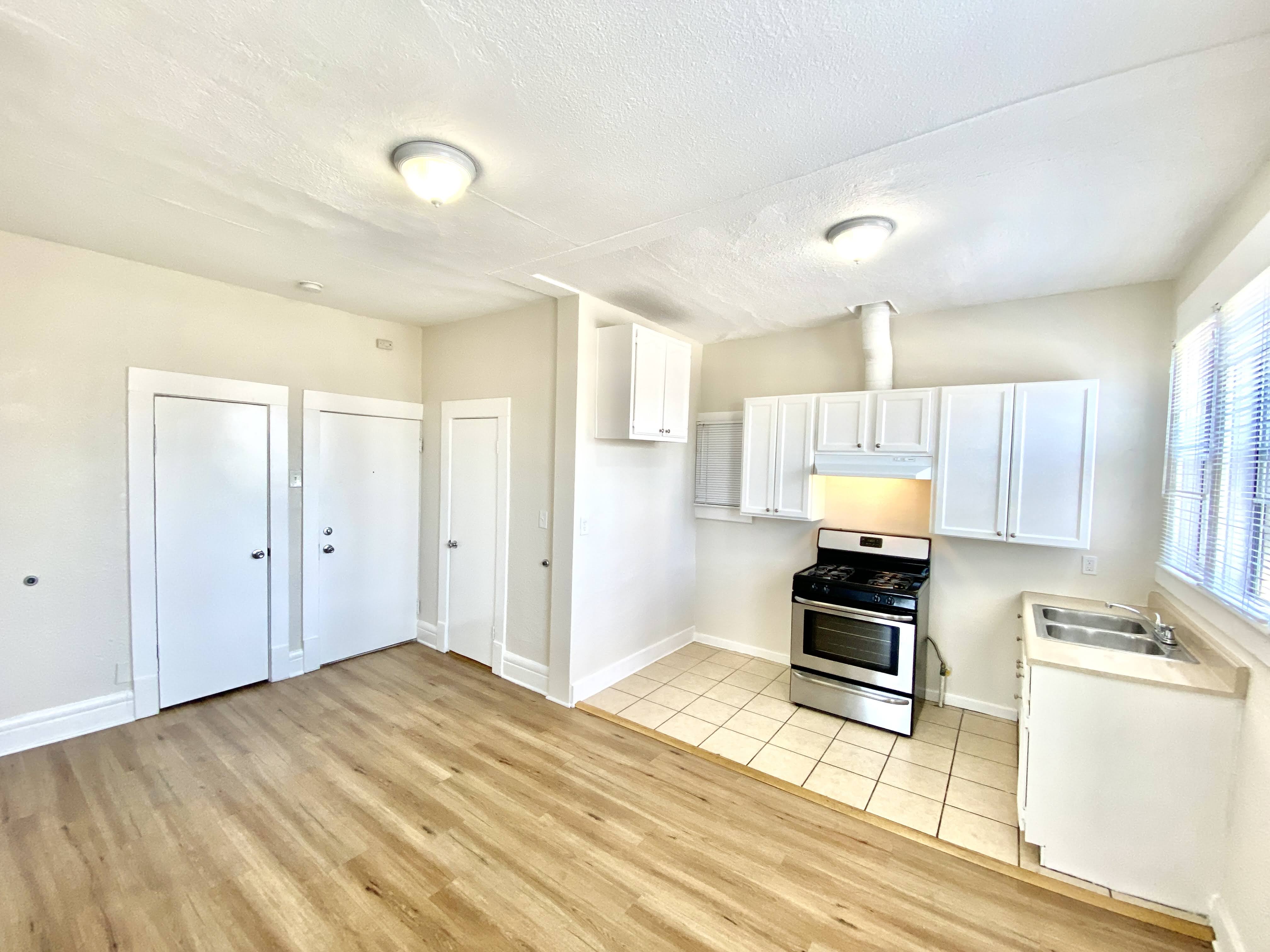 Long Beach Condo: 125 E 20th Street
