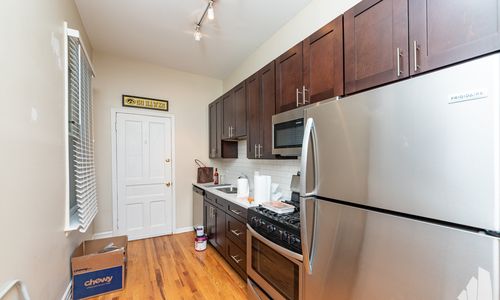 Chicago Condo: 1431 West belmont