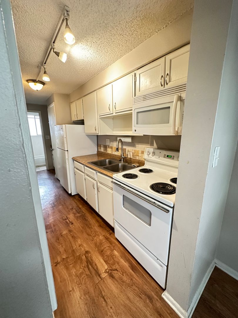 Denver Apartment: 1245 N Lafayette St
