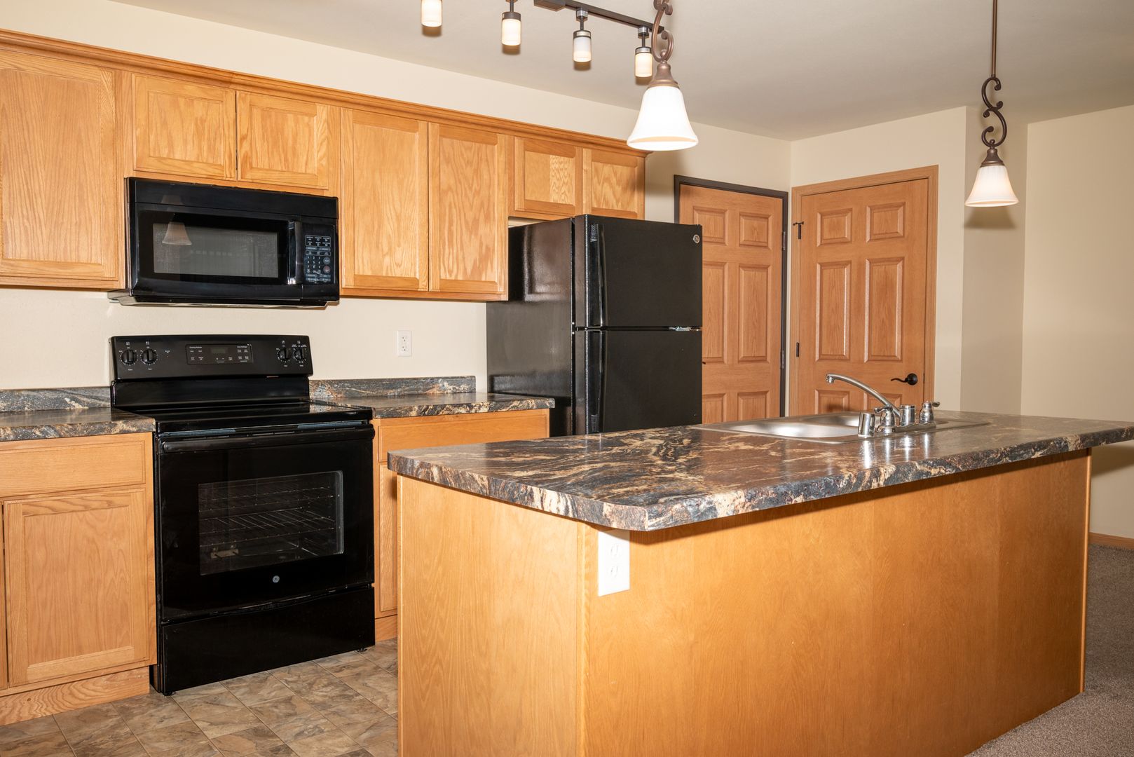 Tomah Apartment: 1028 Berry Ave