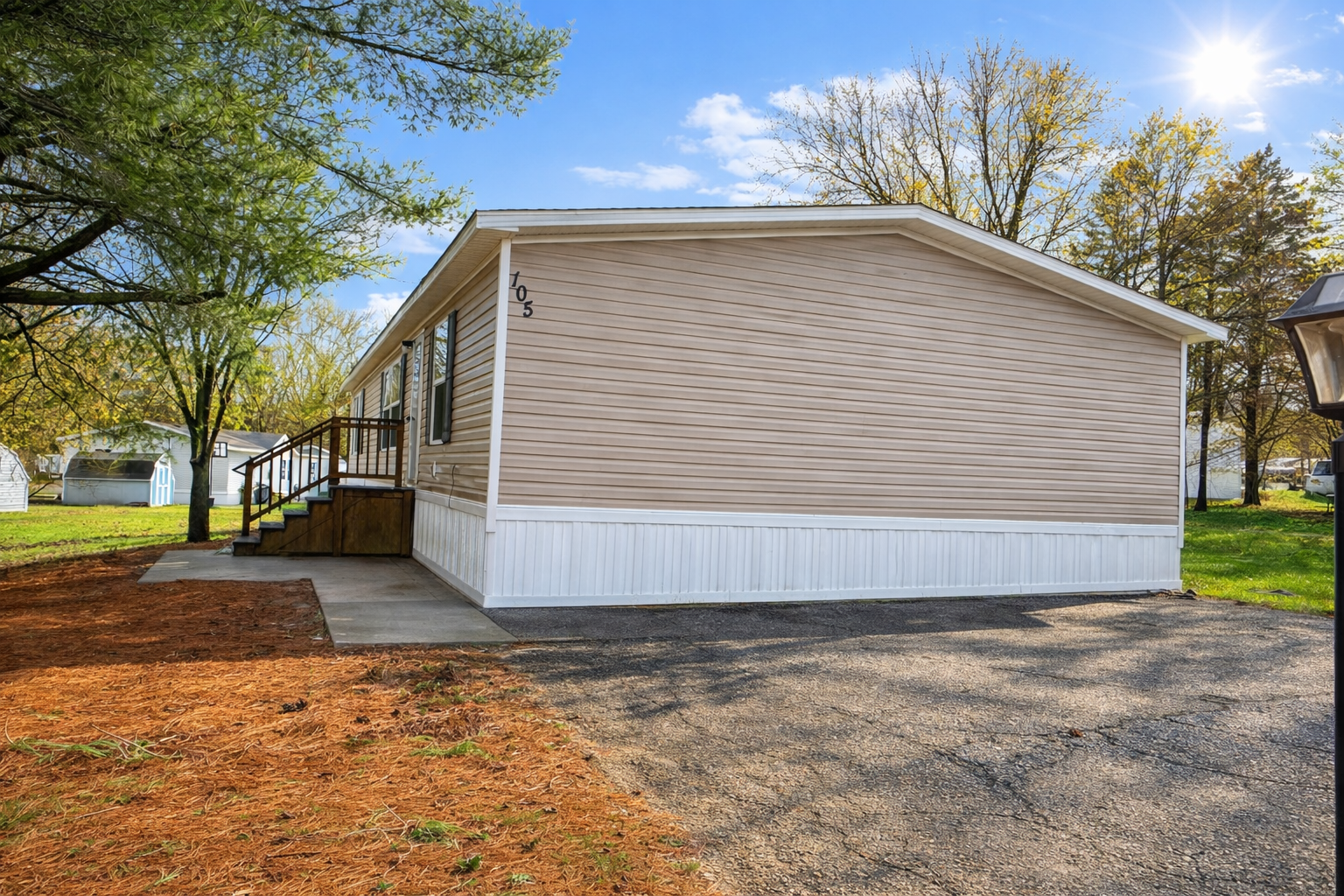 Battle Creek House: 105 Campbell Dr.