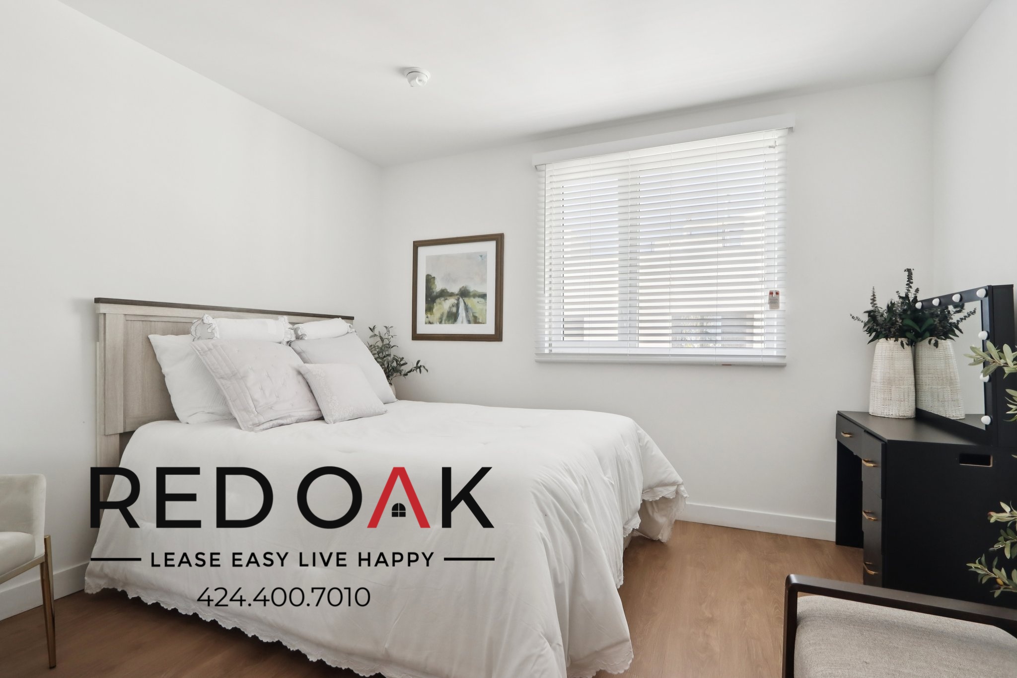 Van Nuys Apartment: 14526 W Kittridge St