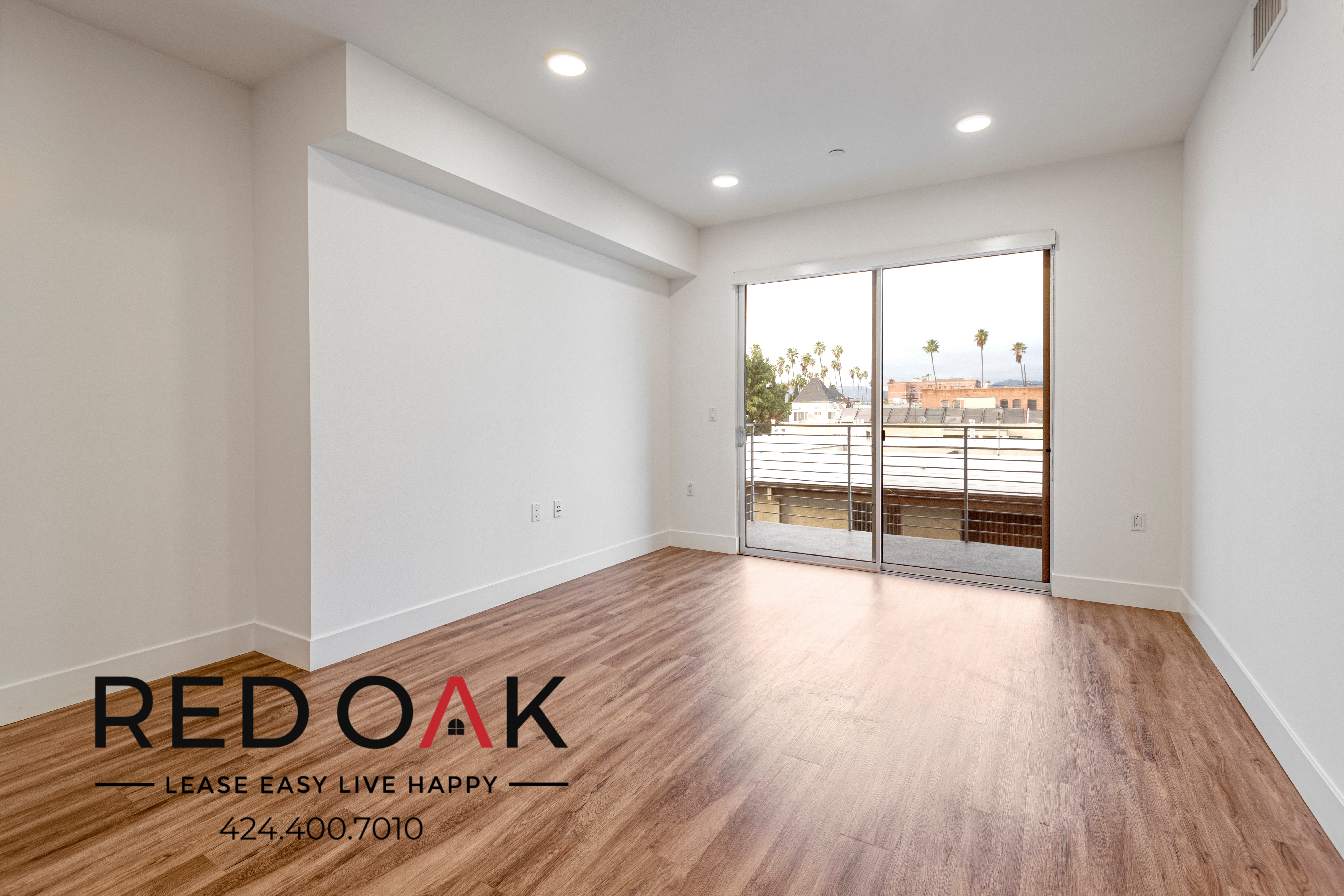 Los Angeles Condo: 453 S Kenmore Ave