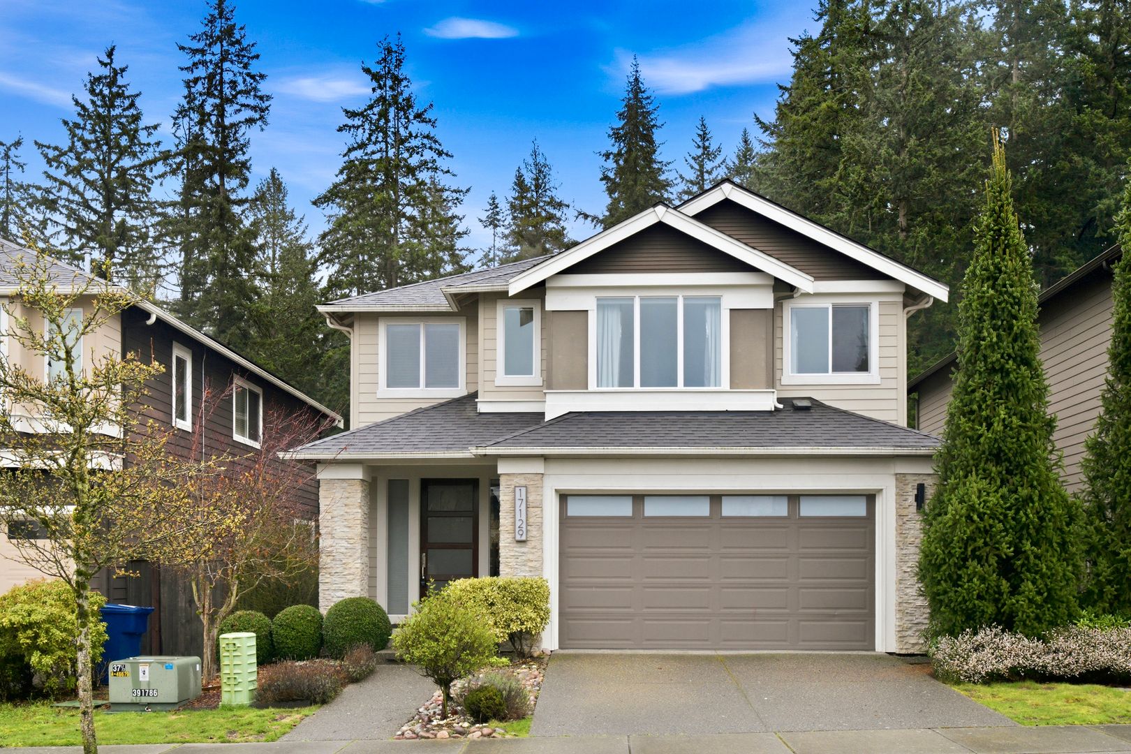 Bothell House: 17129 42ND Dr SE,