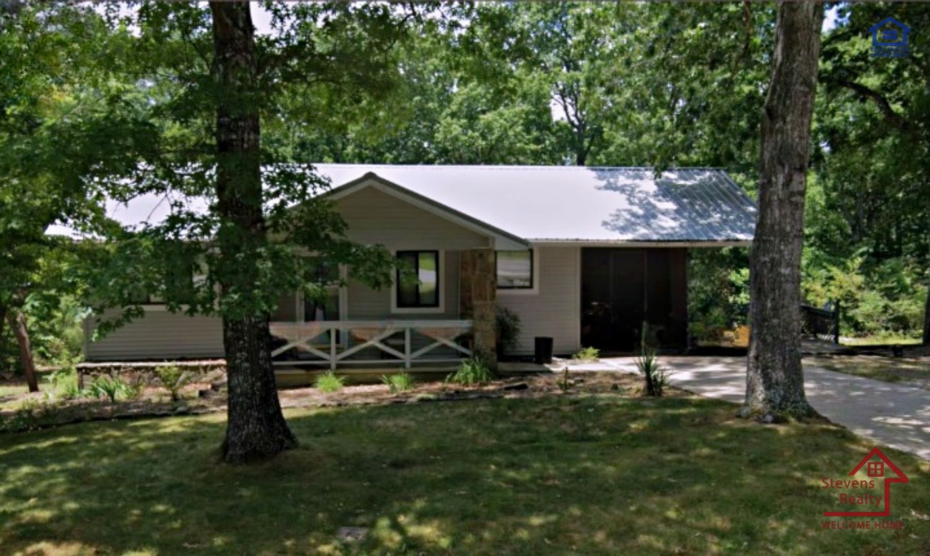 Crossville House: 165 Lakeshire Dr