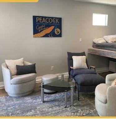 Los Angeles House: 4276 Kenyon Ave