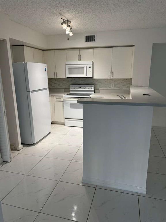 Coconut Creek Condo: 4856 Highway 7