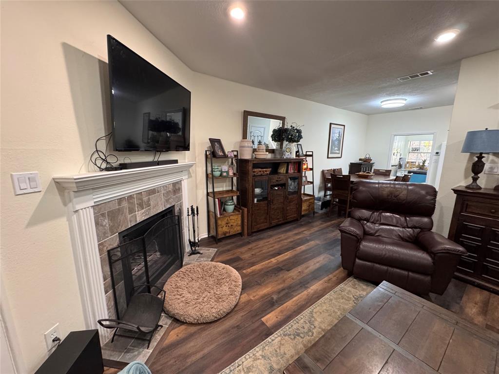 Dallas Condo: 2506 Wedglea Drive