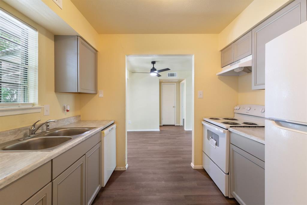 Garland Condo: 1821 Randolph Drive