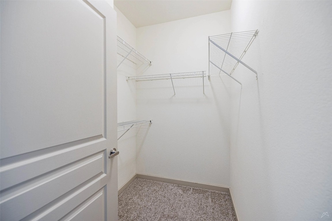 Austin Condo: 8515 Interstate 35