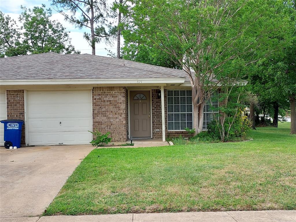 Keller Condo: 815 Windcrest Drive