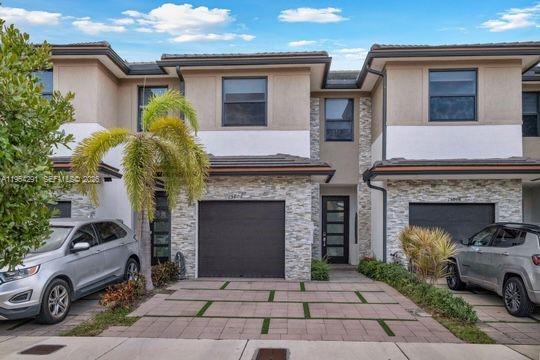 Miami Lakes Condo: 15806 Northwest 91st Court