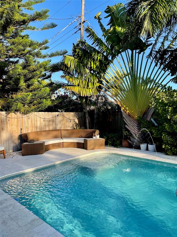 Deerfield Beach Condo: 1119 Southeast 14th Drive