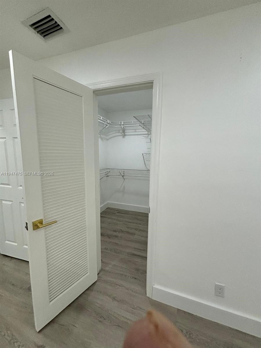 Tamarac Condo: 4715 Northwest 44th Street