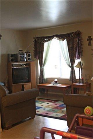 Sweeny Condo: 506 North McKinney Street